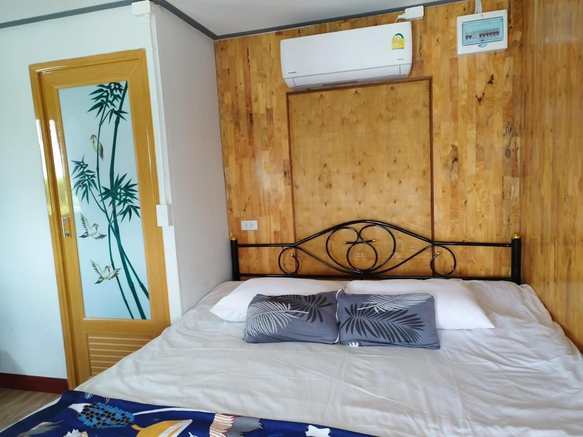 Falik Farm Stay Аюттхая Экстерьер фото
